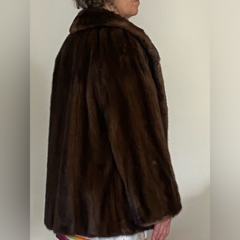 CHOCOLATE BROWN MINK - Picture 5 of 16